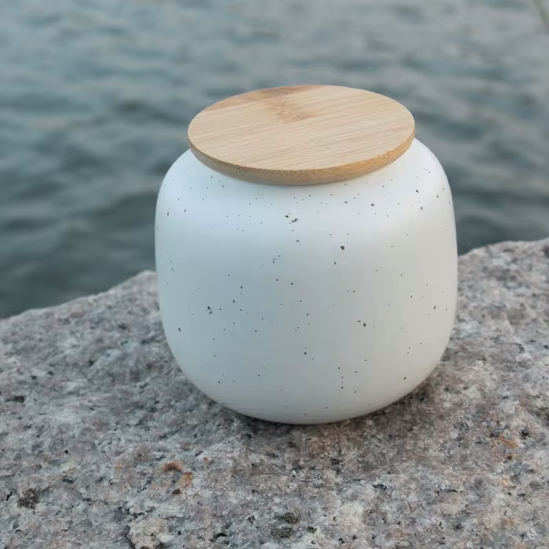 Memorial Urn